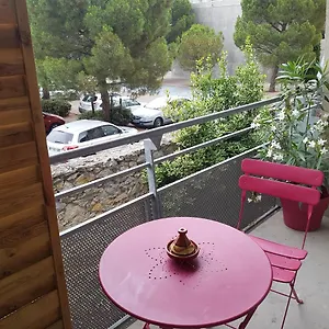  Appartement Studio Terrasse Cosy Luma France